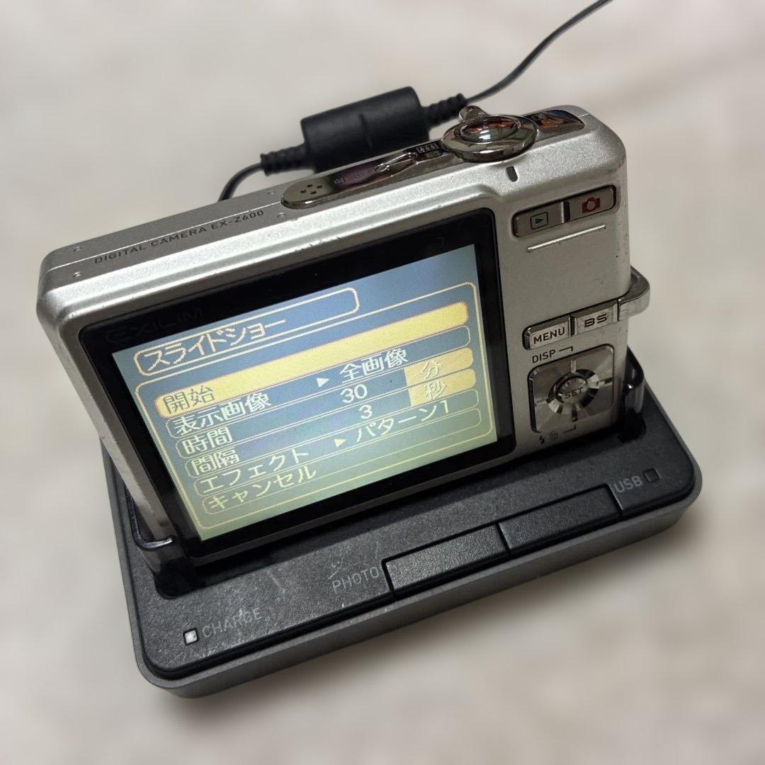 【コンデジ】カシオEXILIM EX-Z600 2台 クレードル USBケーブル