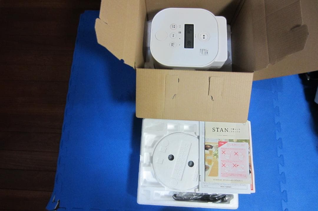 【未使用品】ZOJIRUSHI STAN 自動調理鍋　EL-KA23-WA