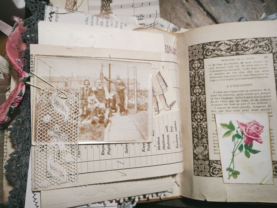 ジャンクジャーナル junkjournal 雑記帳 ❈ a