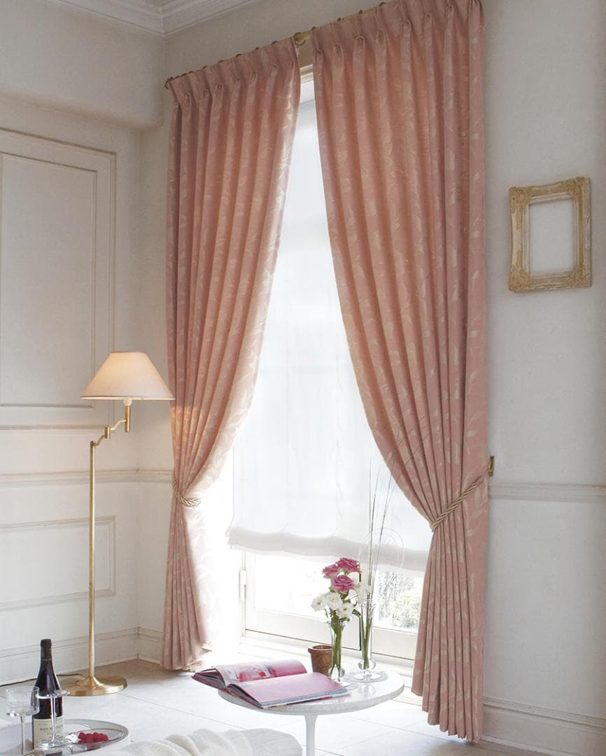 【値下げしました】川島織物 カーテン 2枚セット 98㎝×169㎝ ピンク