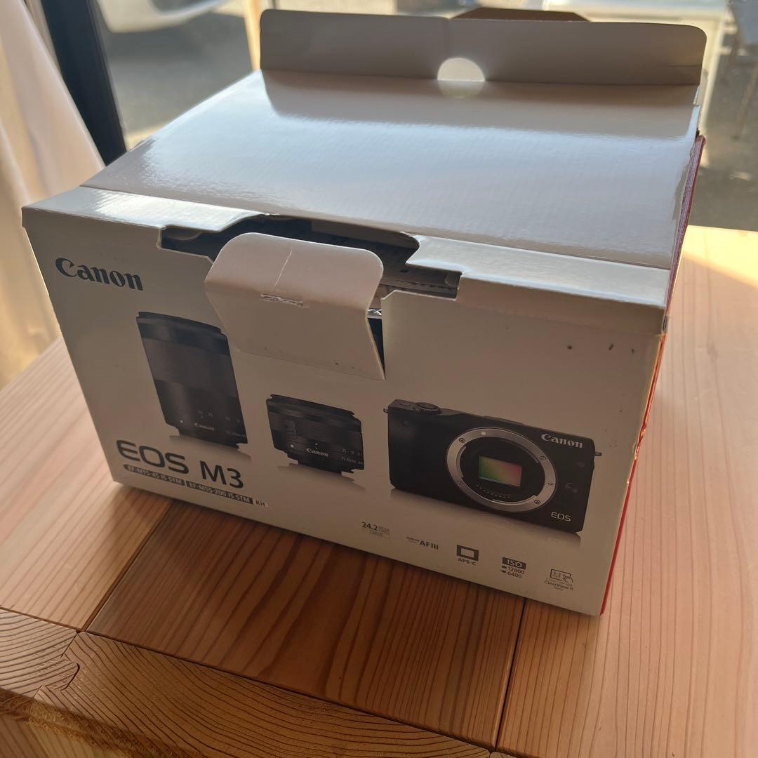Canon EOS M3 ミラーレスカメラ