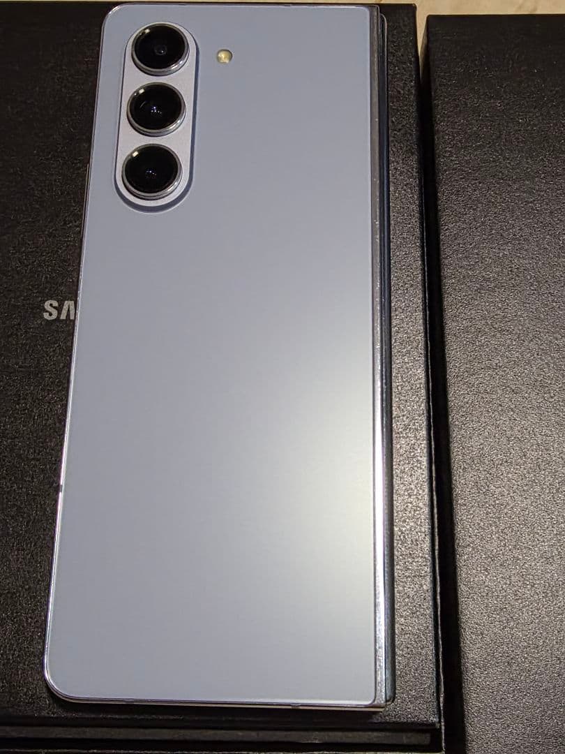 Galaxy Z FOLD5 256GB ブルー SIMフリー　中古 韓国版