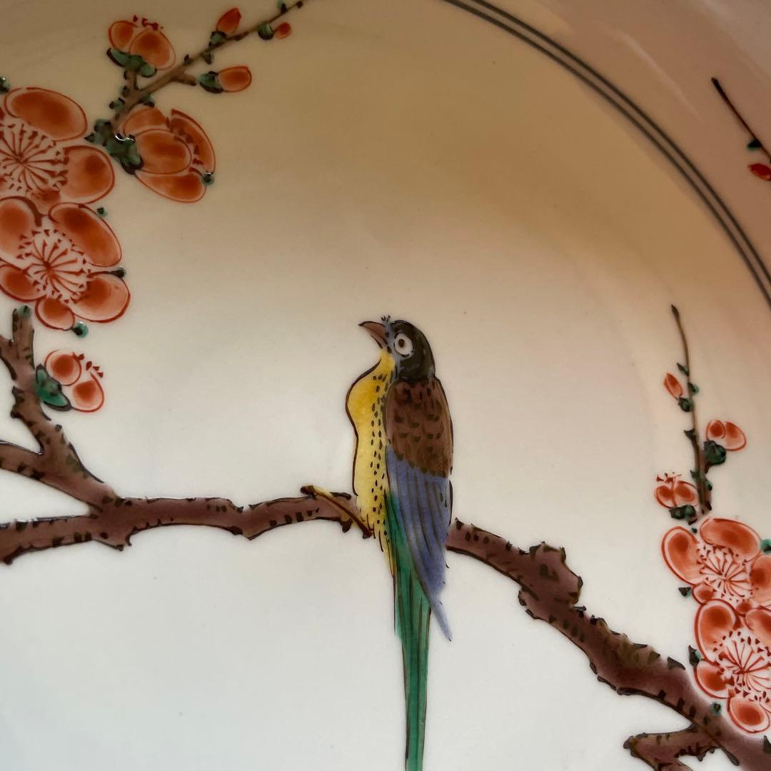 梅の花と小鳥の波型皿 木箱付き　九谷焼