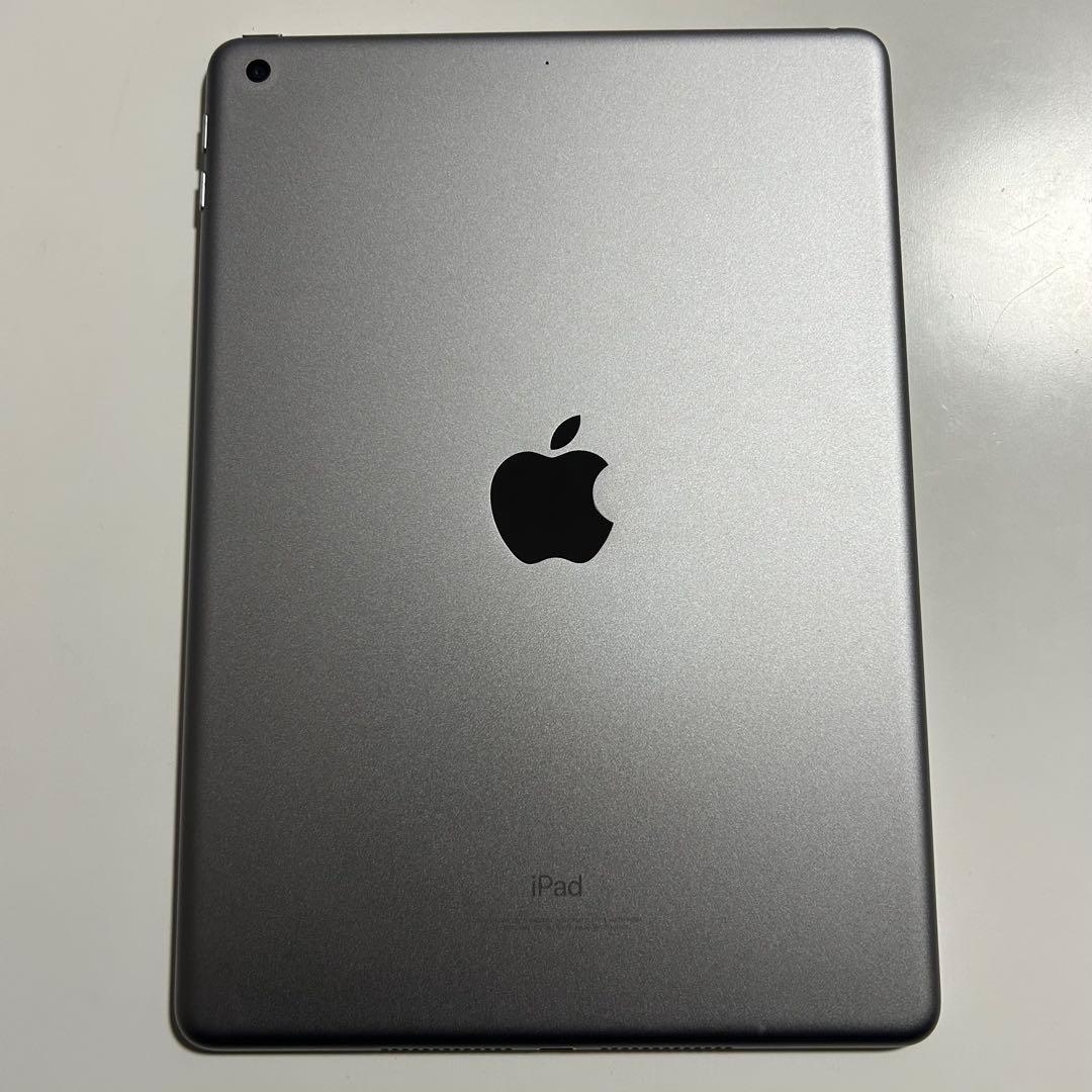 iPad (第6世代) Wi-Fi モデル 32GB/スペースグレイ