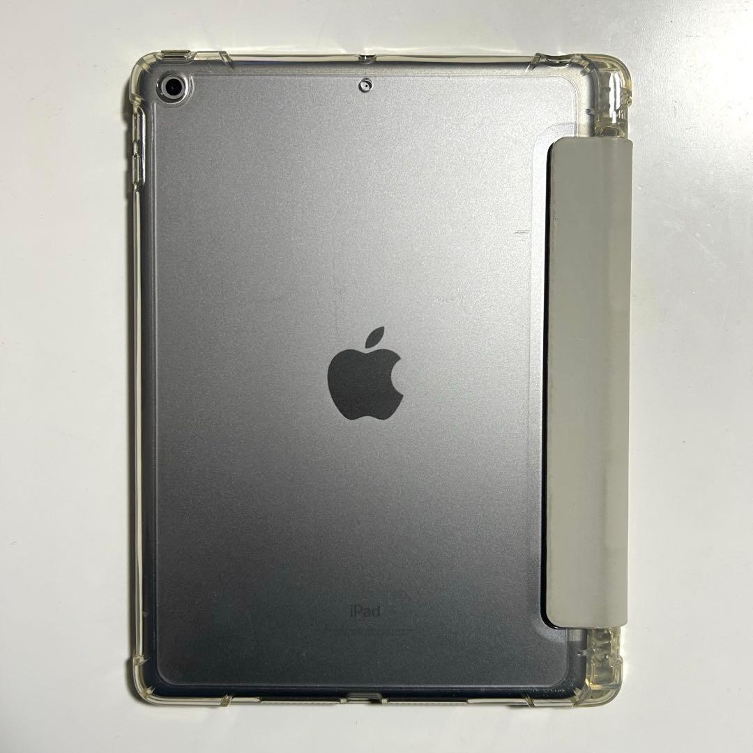 iPad (第6世代) Wi-Fi モデル 32GB/スペースグレイ