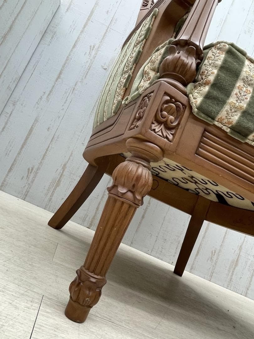 ロココ調 リビングチェア 肘掛け 彫刻 2脚 まとめて 布張り 一人掛け ソファ