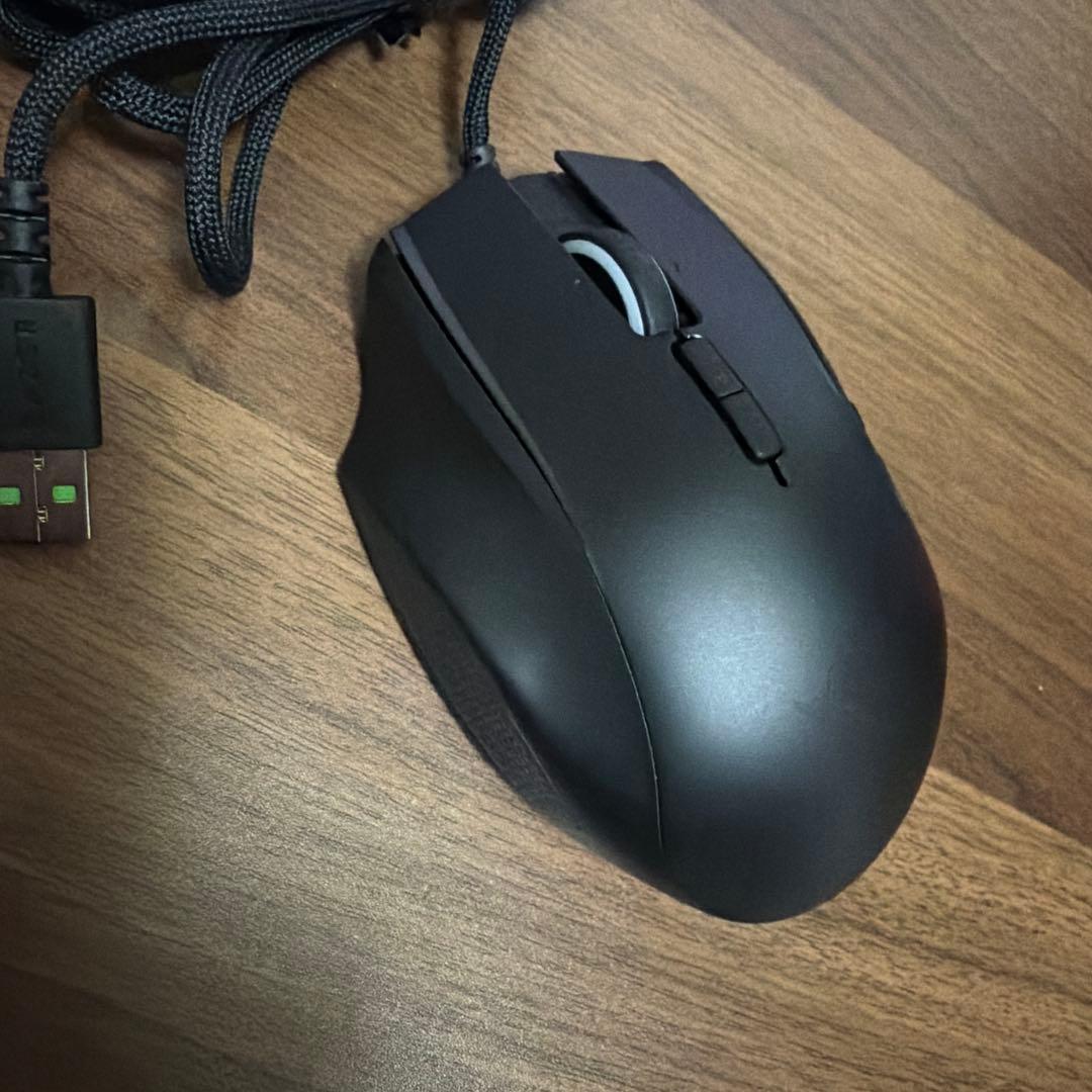Razer Naga Left-Handed Edition ゲーミングマウス