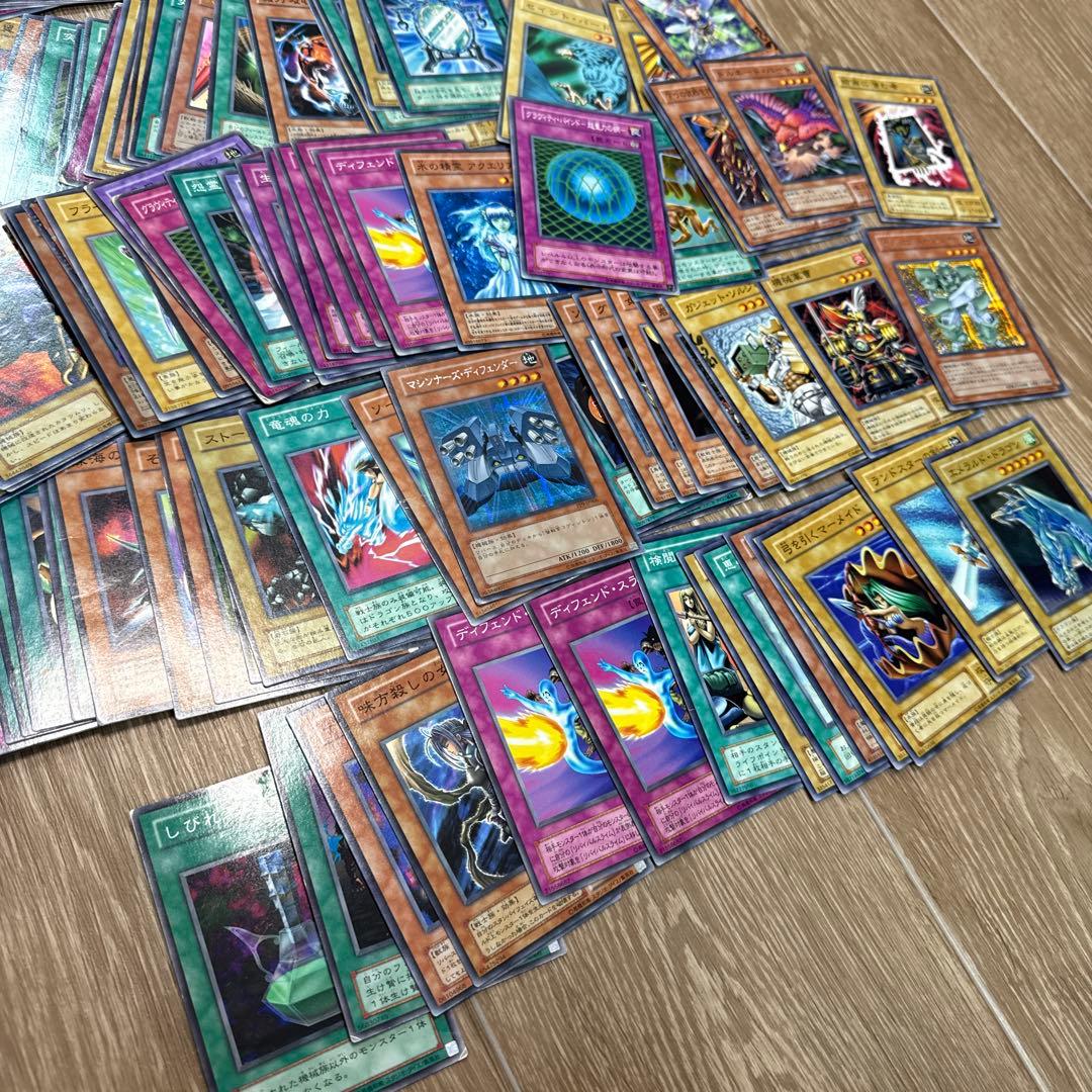 遊戯王カード まとめ売り 100枚以上 大量セット
