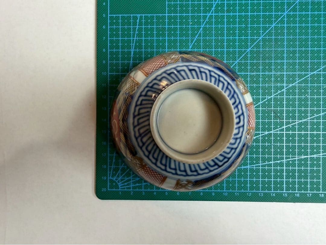 有田焼き　古伊万里　赤茶碗　色絵　5つ　NO.01