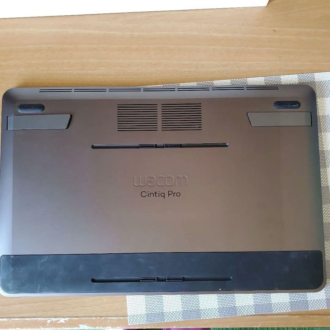 液タブ・ペンタブ Wacom Cintiq Pro 16 DTH1620/K0