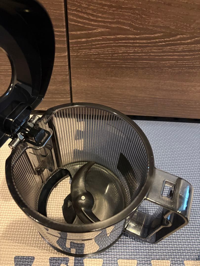 HUROM H-200 ヒューロム　スロージューサー　ダークグレー