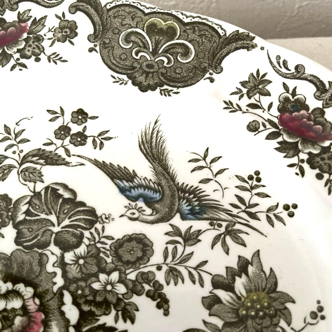 ☆M438 ○イギリス製　輪花型オーバル大皿【未使用】美しい