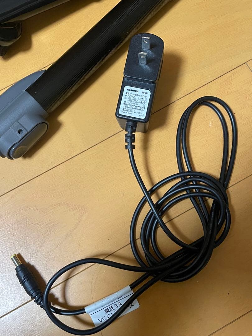 東芝 TOSHIBA コードレススティッククリーナー VC-CLS13（K）