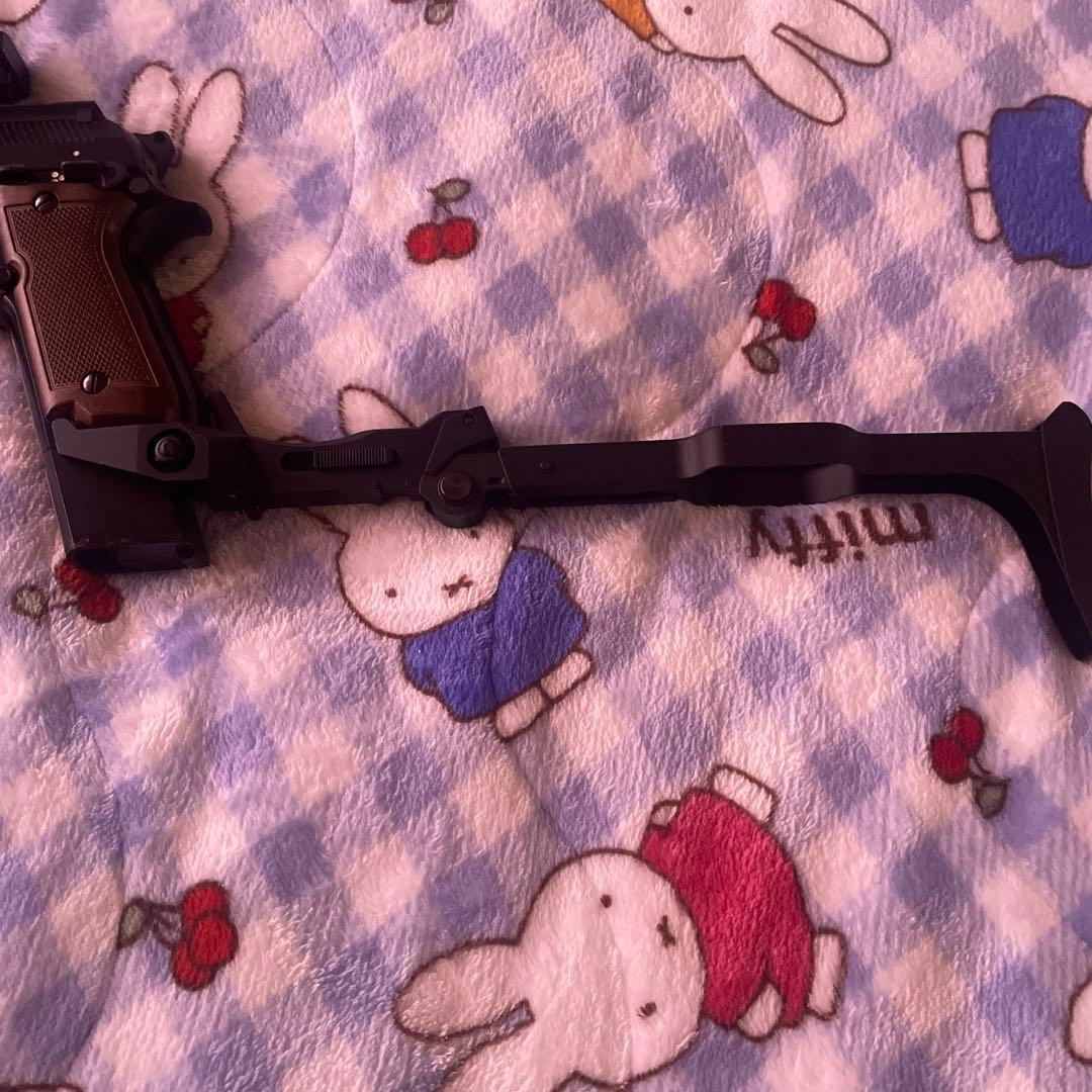 M93R 電動ガン フルオート　カスタムモデル マガジン2本付き