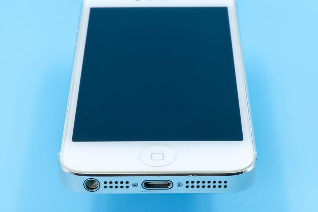 iPhone 5 ホワイト 32GB