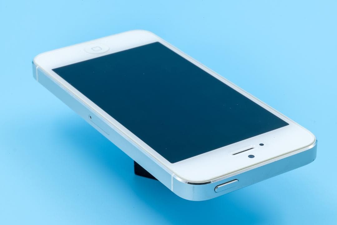 iPhone 5 ホワイト 32GB