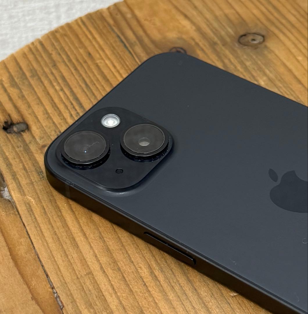 Apple iPhone 15 ブラック 128GB 初期化済み