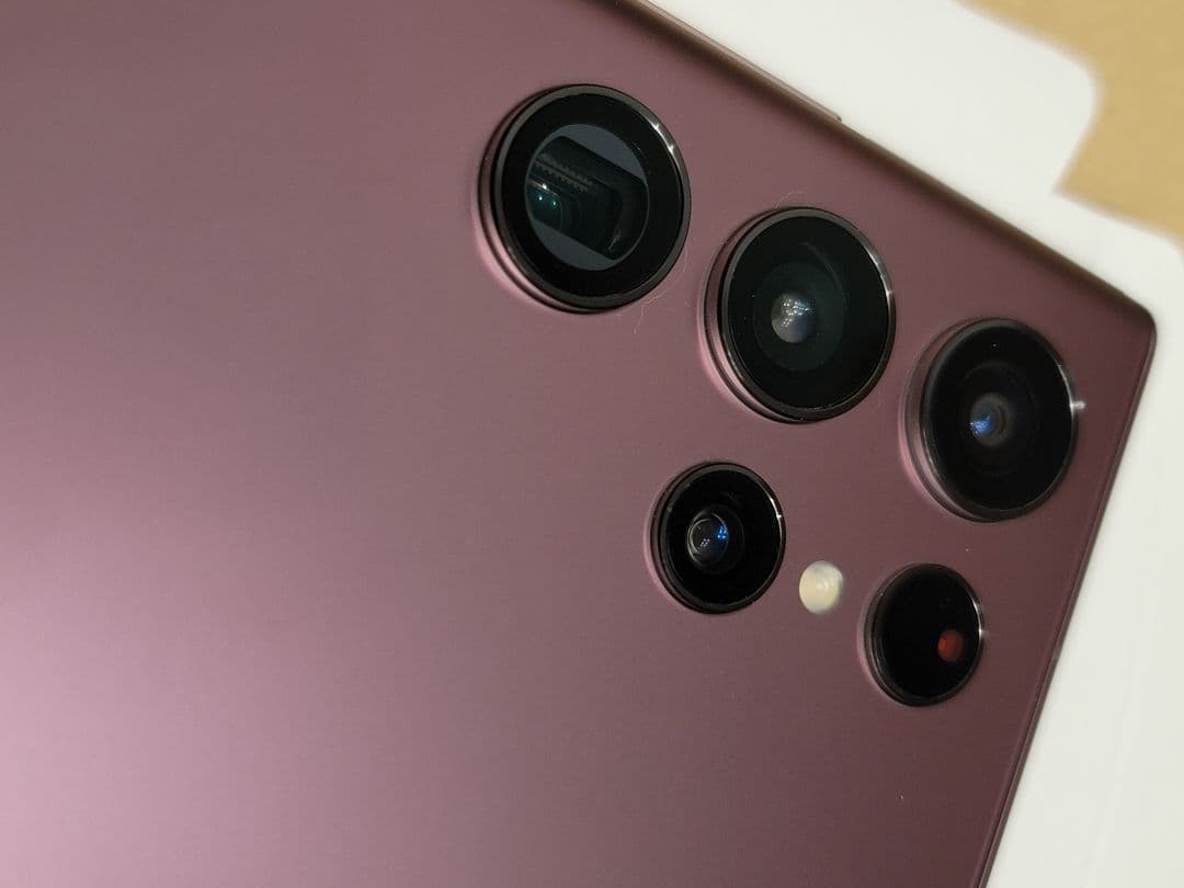 Galaxy S22 Ultra 256GB SIMフリー 未使用 本体のみ