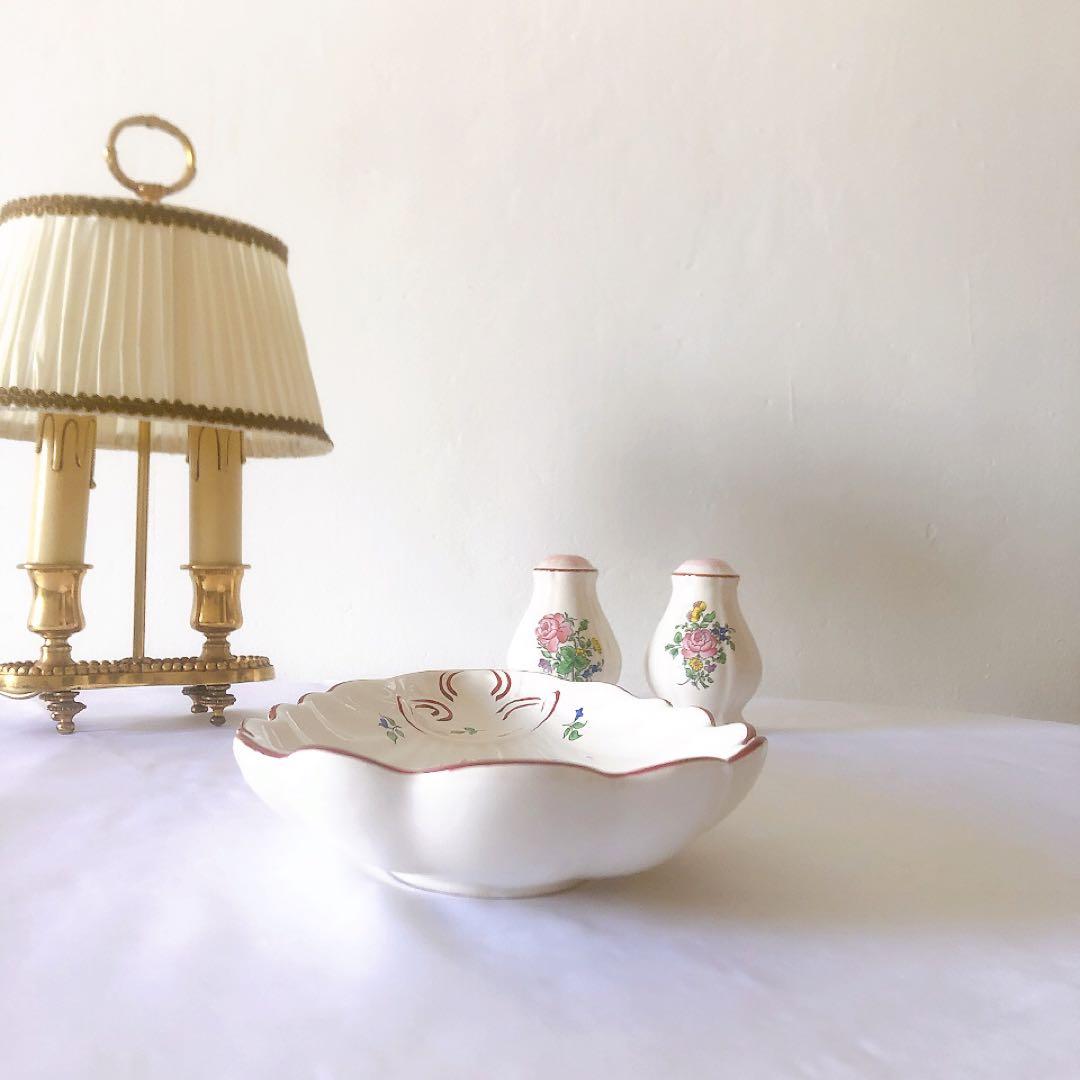 人気　リュネヴィル　シェル型ラヴィエ　前菜皿ブーケ柄　フランスアンティーク食器