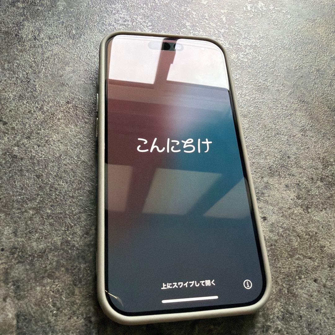 Apple iPhone15pro 128GB ナチュラルチタニウム