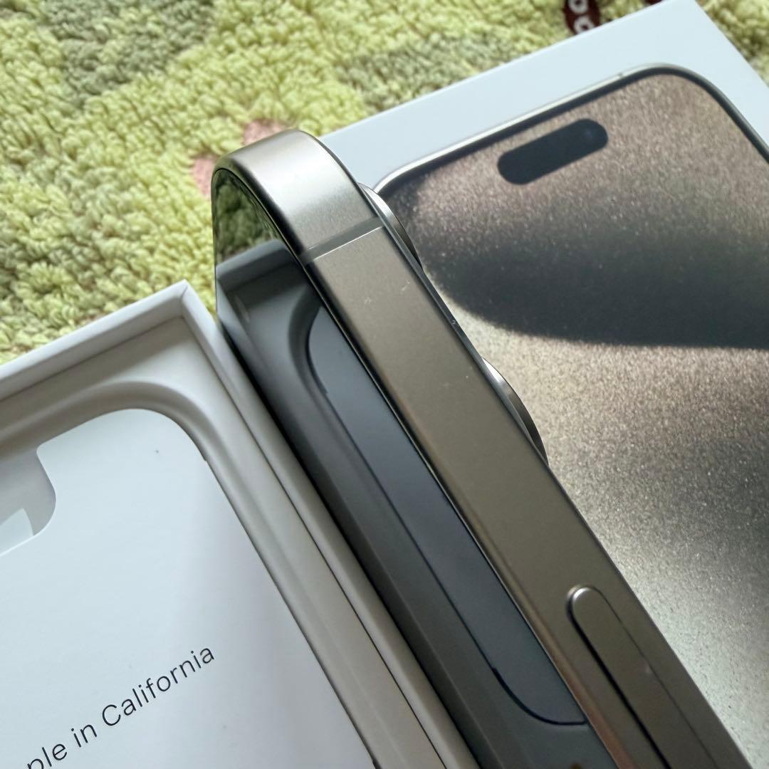 Apple iPhone15pro 128GB ナチュラルチタニウム