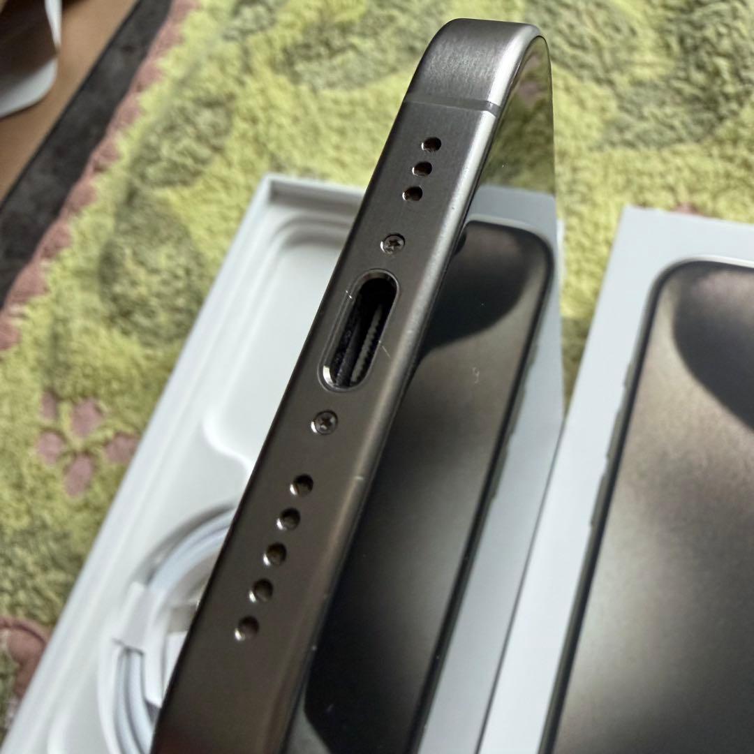 Apple iPhone15pro 128GB ナチュラルチタニウム