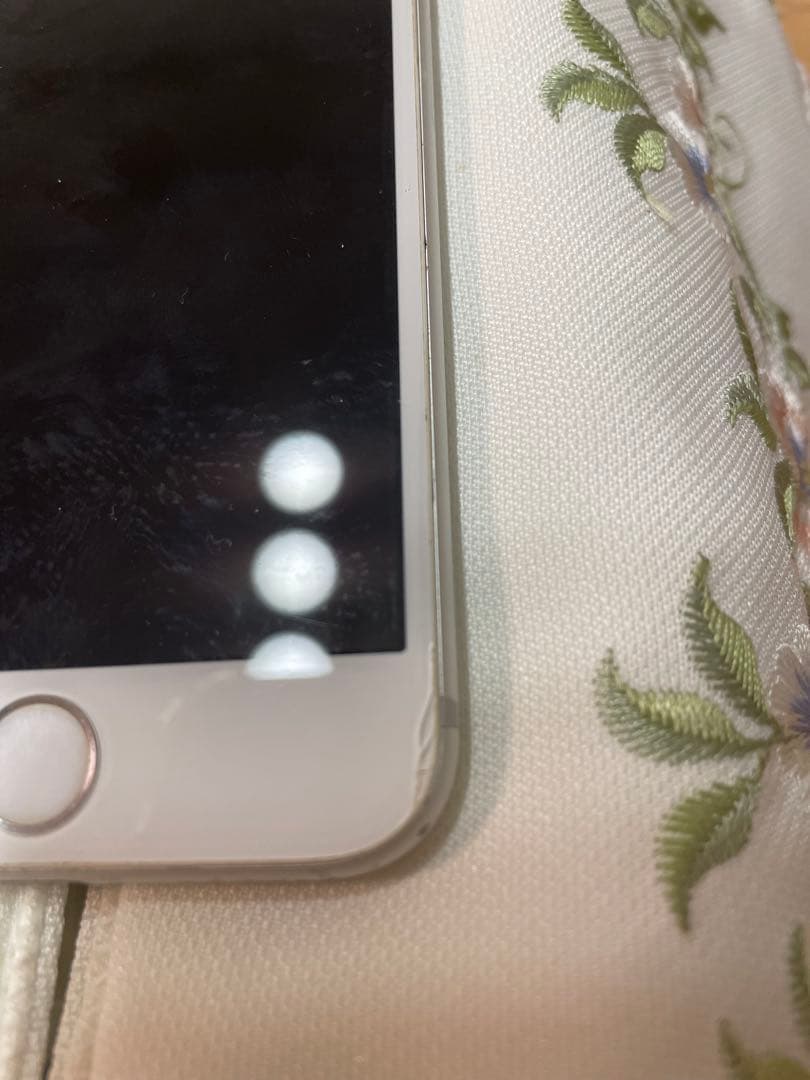 Apple iPhone 6s シルバー 本体 64G