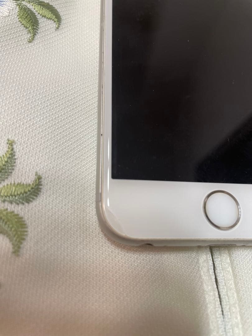 Apple iPhone 6s シルバー 本体 64G