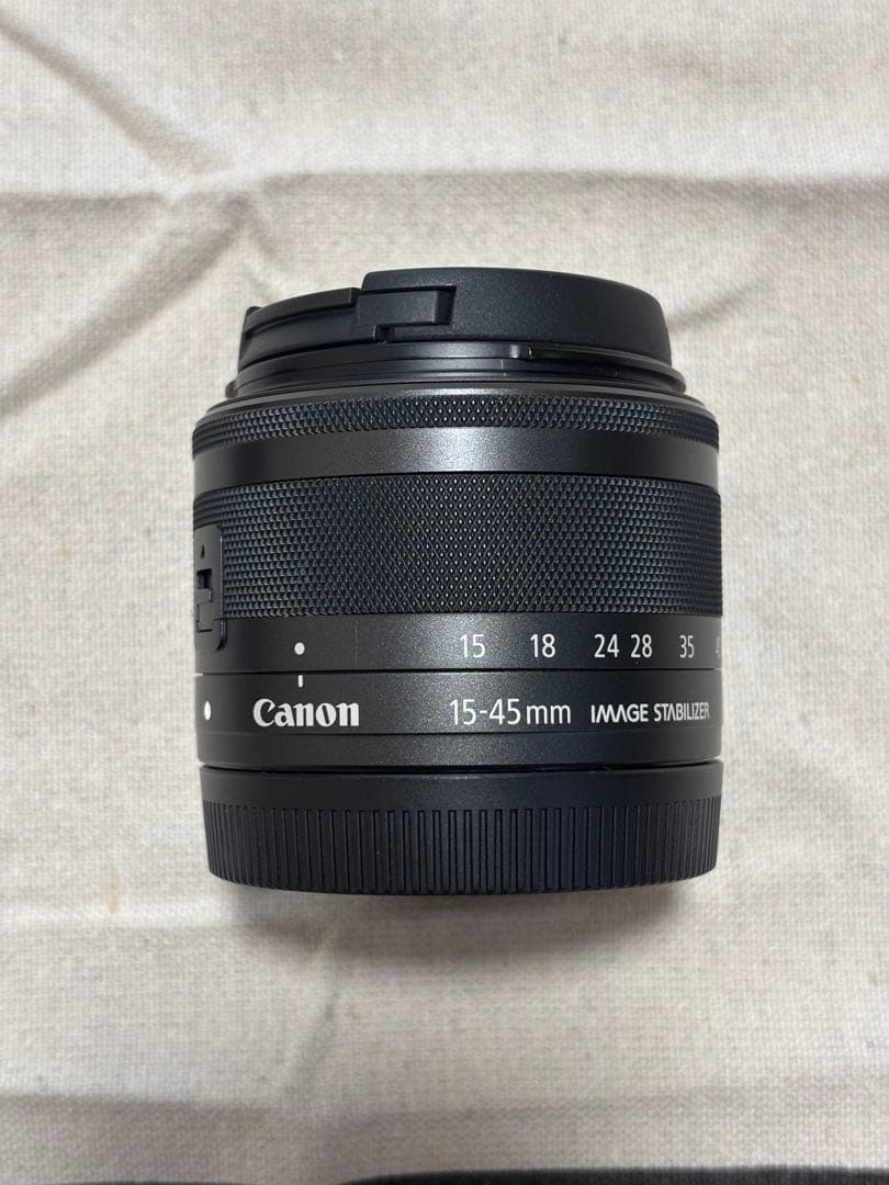 Canon EOS M200 リミテッドゴールドキット