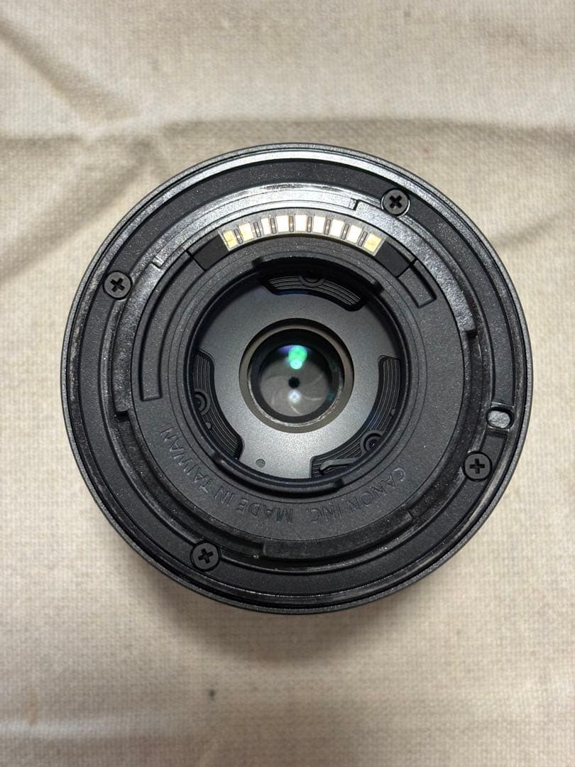 Canon EOS M200 リミテッドゴールドキット