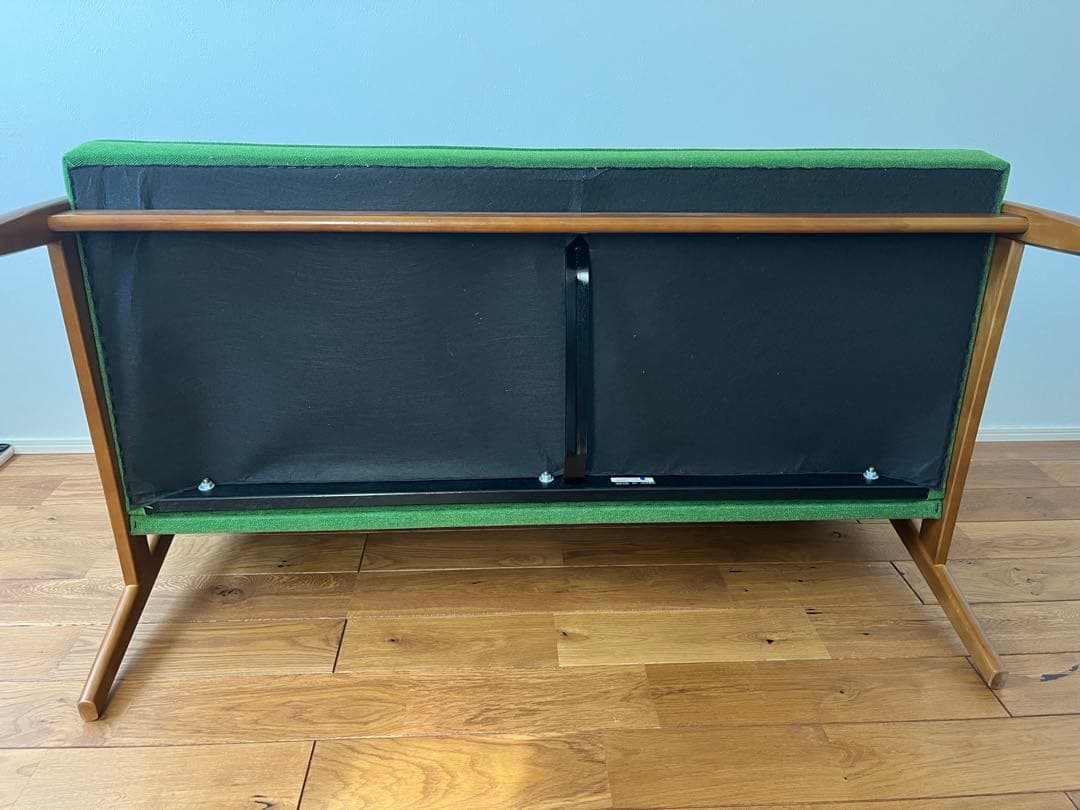 【カリモク60】2人掛けソファ Kチェア タープグリーン ⭐︎生産終了モデル⭐︎