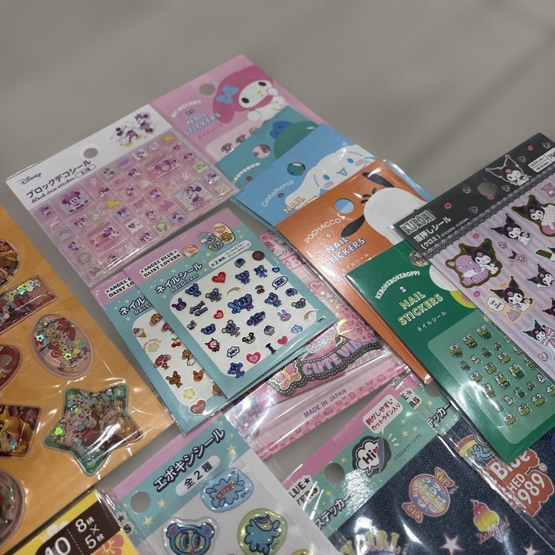 ダイソー セリア シールまとめ売り 全63枚 サンリオ ぷくっとシール