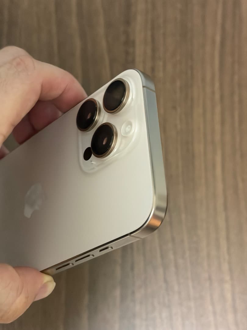 iPhone16proMax 256GB SIMフリー デザートチタニウム