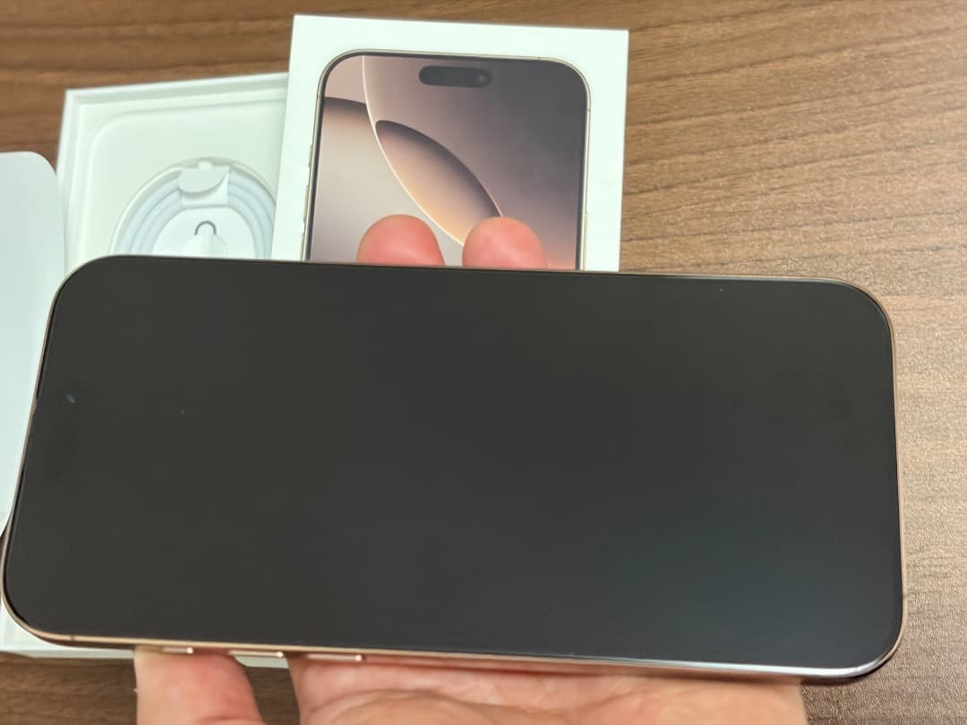 iPhone16proMax 256GB SIMフリー デザートチタニウム