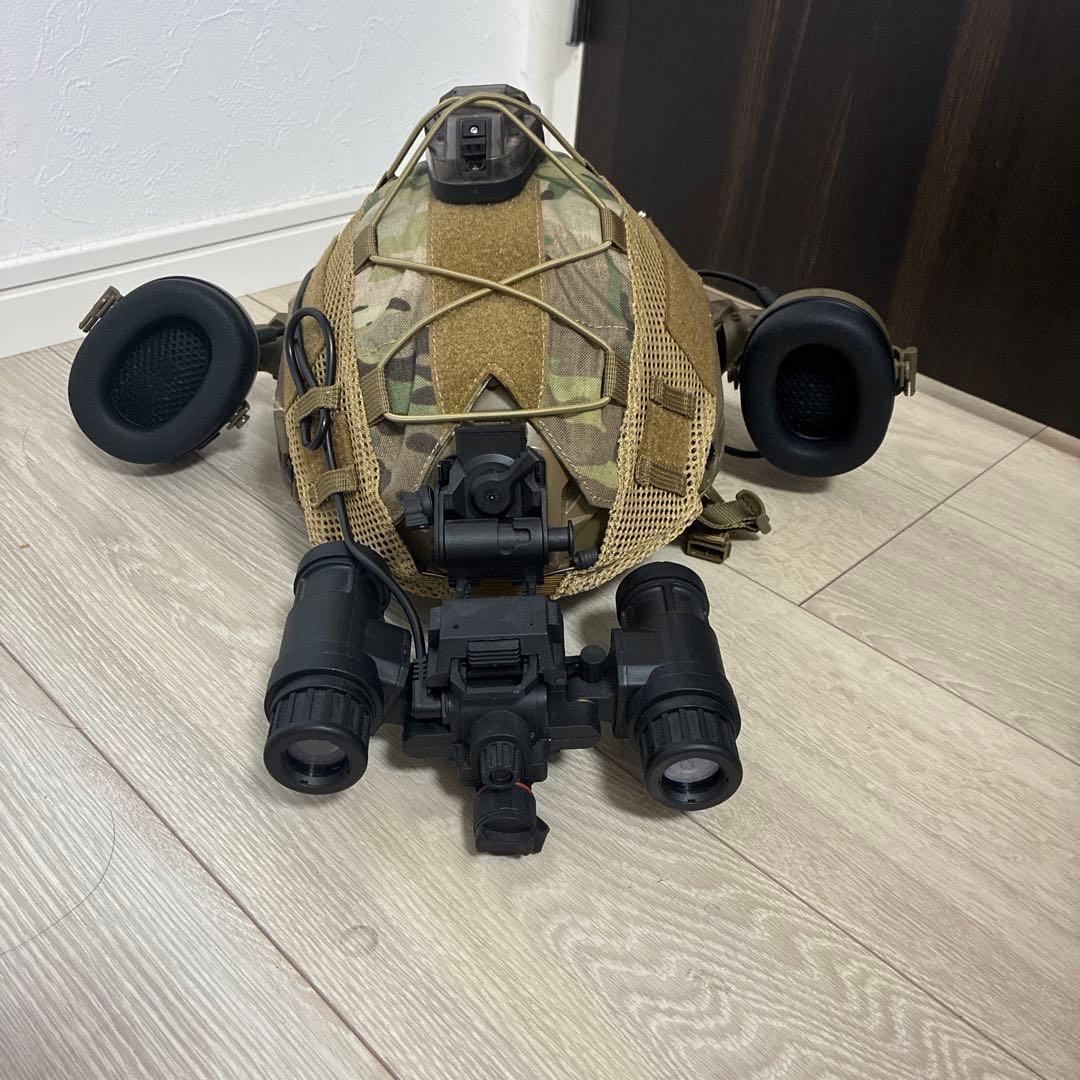 サバゲーヘルメットセット(タンカラー迷彩)値下げ⭕️