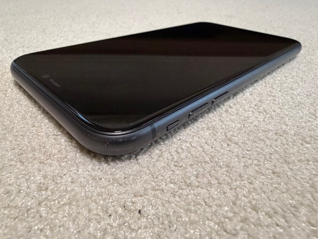 iPhone 11 ブラック 128GB SIMフリー 本体