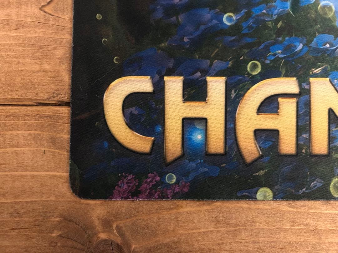 【海外公式】 リーフィア CHAMPION プレイマット