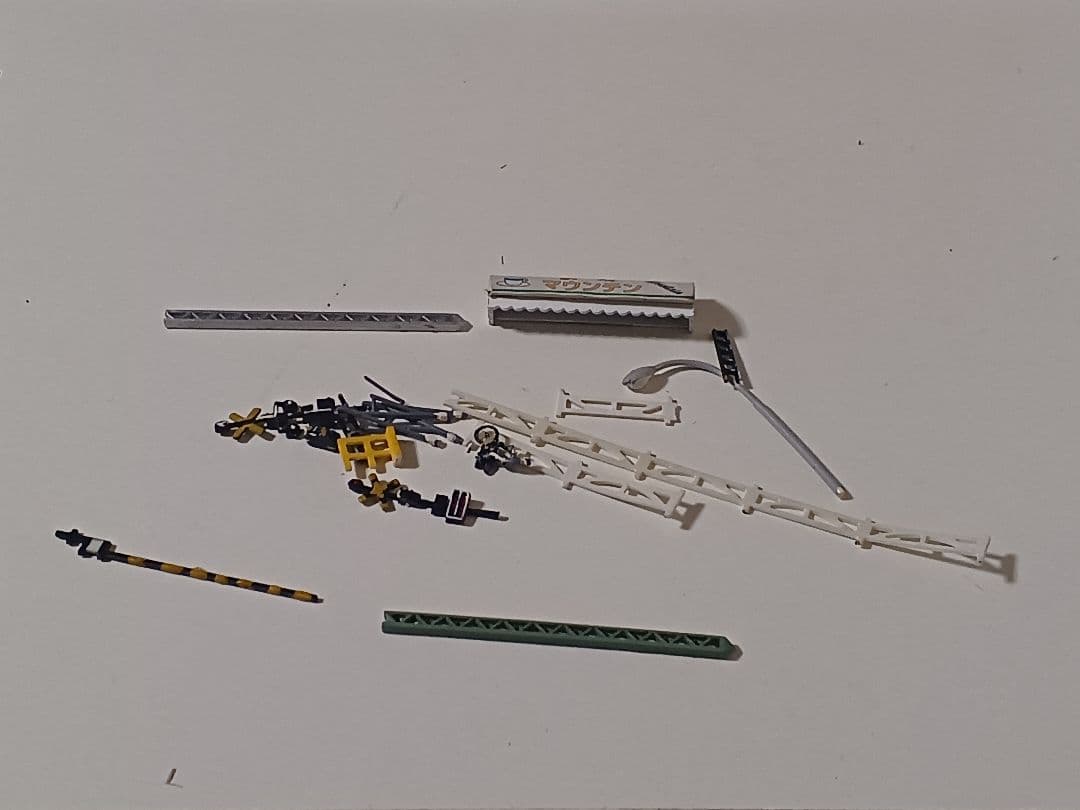 Nゲージ　走行可能・照明付きジオラマ(アクリルカバー付き)