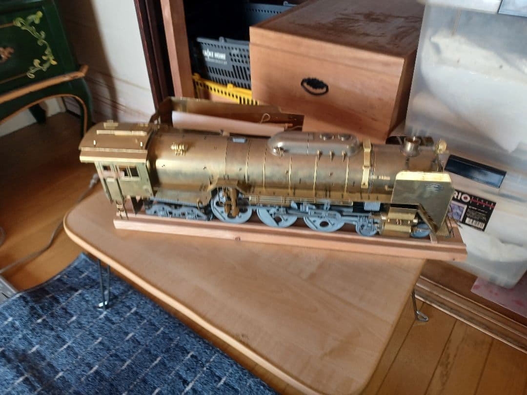 真鍮製 1/32 蒸気機関車　デアゴスティーニ 【説明を読んで下さい。】
