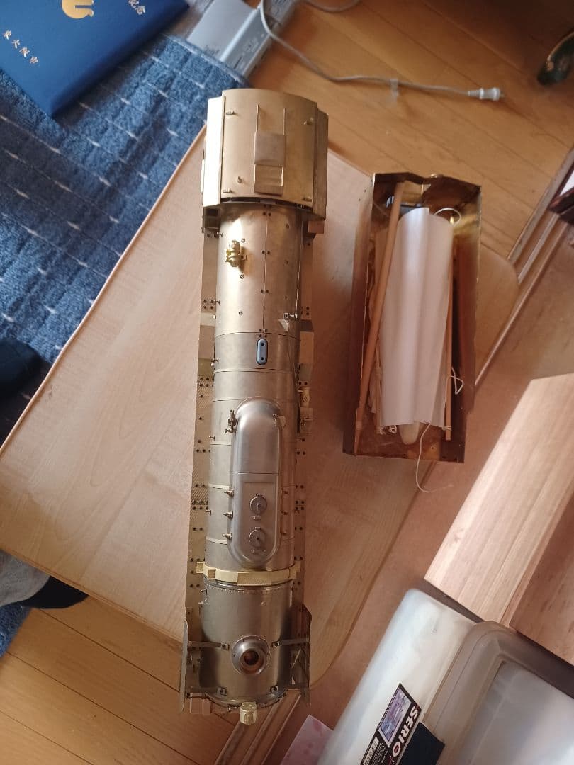 真鍮製 1/32 蒸気機関車　デアゴスティーニ 【説明を読んで下さい。】