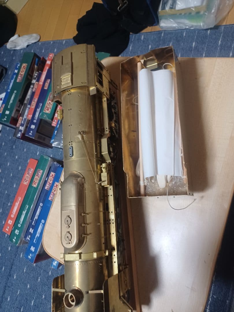 真鍮製 1/32 蒸気機関車　デアゴスティーニ 【説明を読んで下さい。】