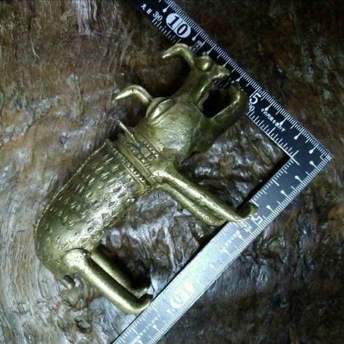 アフリカ　トーゴ共和国　新品　ハンドメイド真鍮　アニマル　サイ