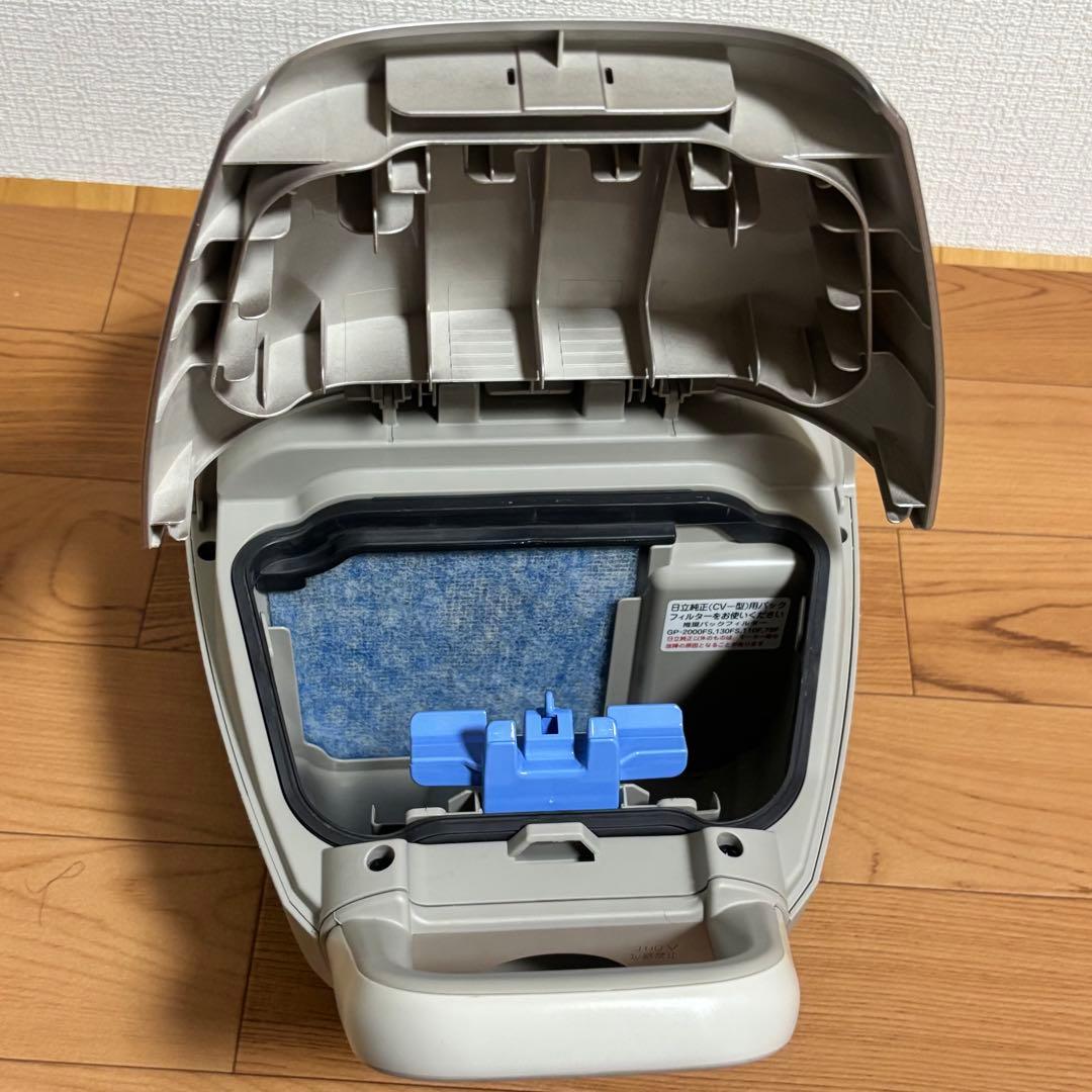 【美品】2023年日本製掃除機　日立CV-KP90K 紙パック掃除機