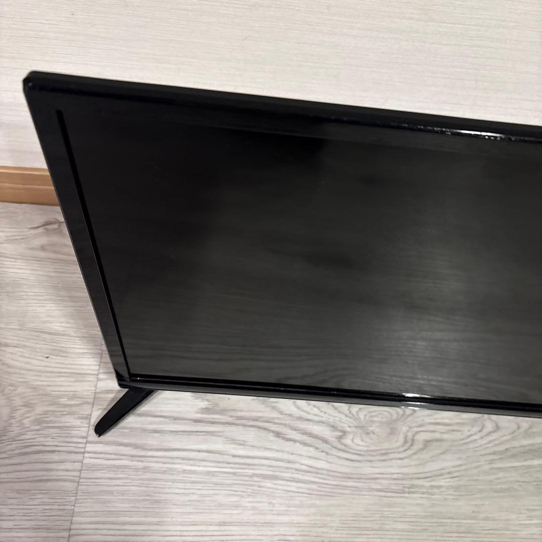 Qriom24型Vハイビジョン液晶テレビQRC-24W2K