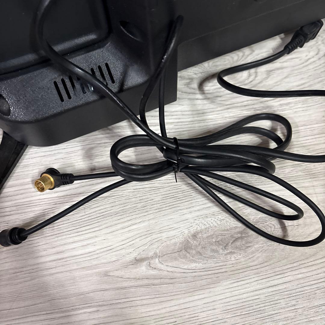 Qriom24型Vハイビジョン液晶テレビQRC-24W2K