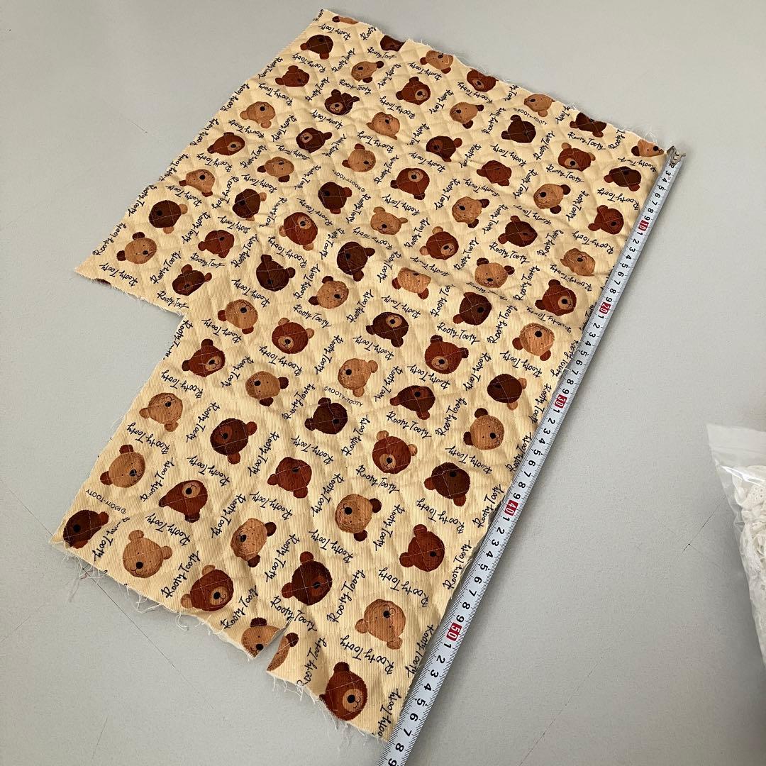 【バラ売り不可】ハローキティ クマ柄 花柄 キルト生地 はぎれセット まとめ売り