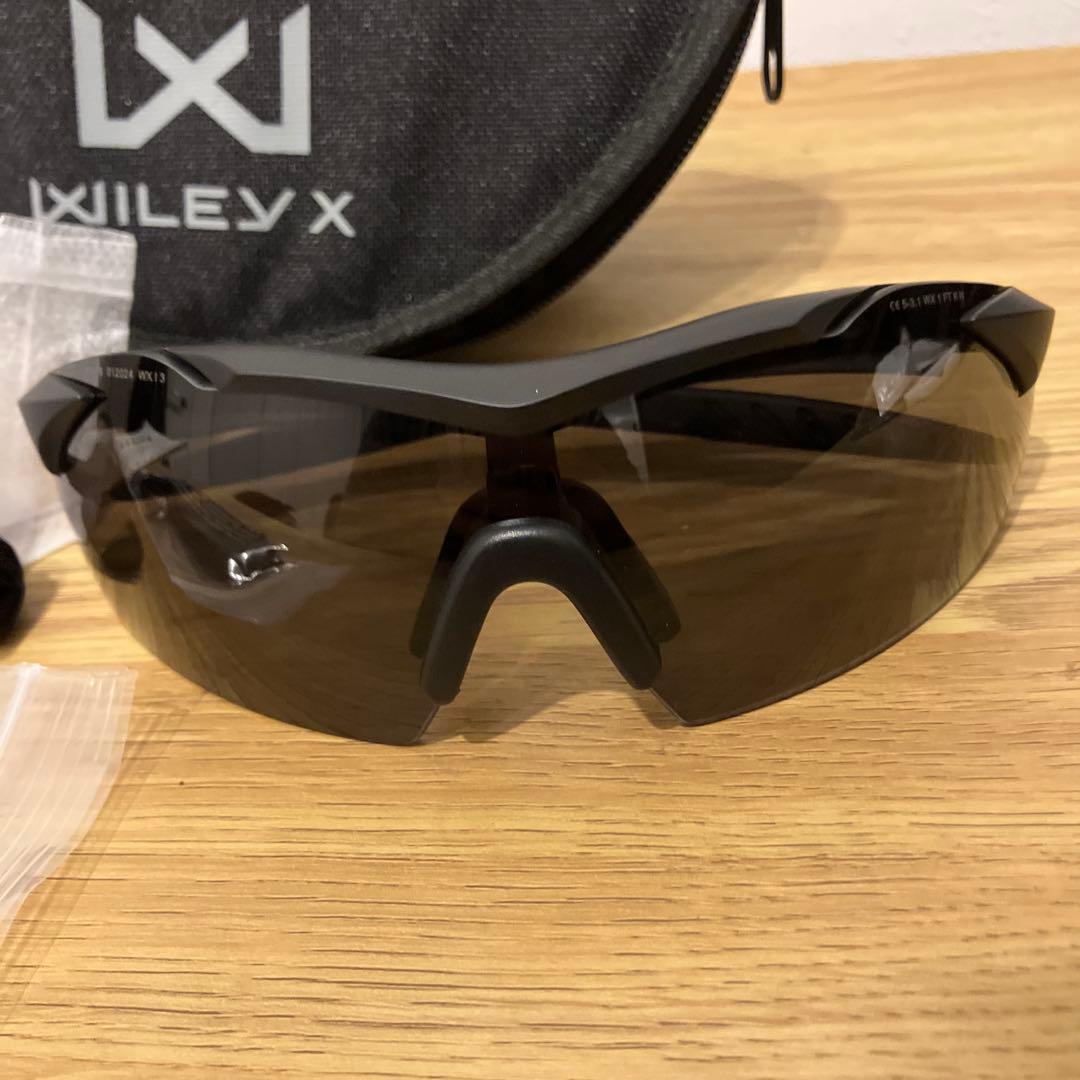 米軍　WILEY X VAPOR ミリタリーサングラス　ブラック　クリア　セット