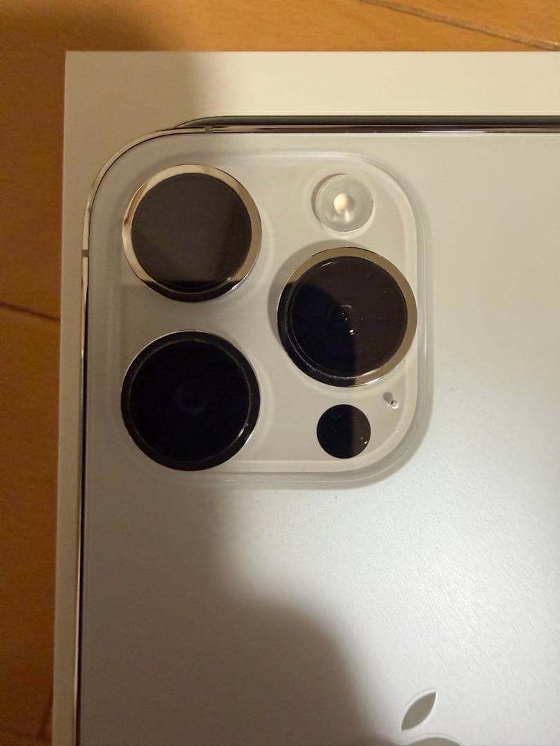 iPhone14promax シルバー　256gb SIMフリー