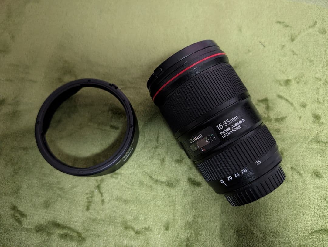 本日までの価格　キヤノン CANON EF 16-35mm F4L IS USM