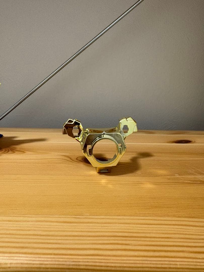 ビーダマン2体＋胴体パーツ1点